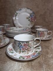 6 KİŞİLİK 19 PARÇA PORSELEN ÇAY/KAHVALTI SETİ