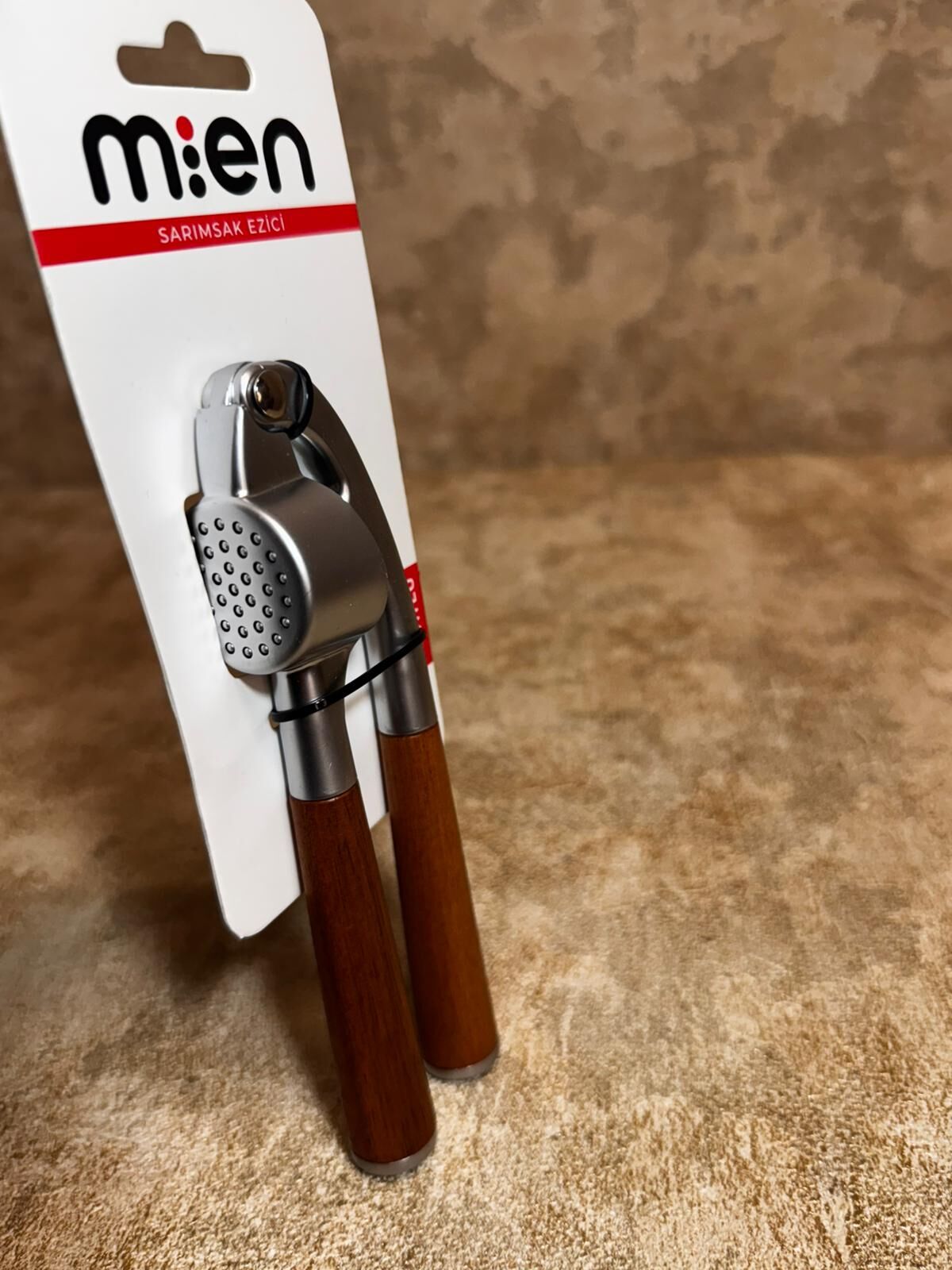 ÇELİK SARIMSAK EZECEĞİ