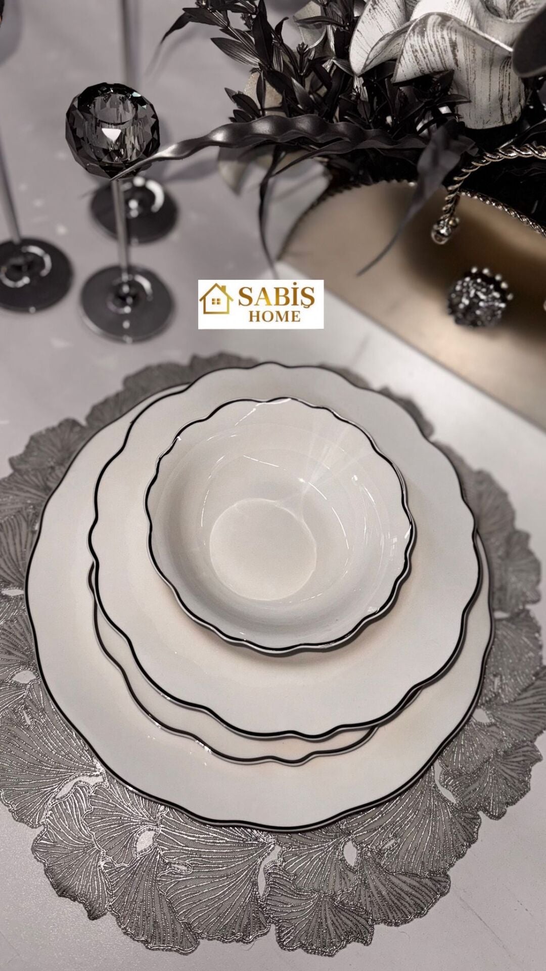 6 KİŞİLİK 24 PARÇA PORSELEN YEMEK TAKIMI