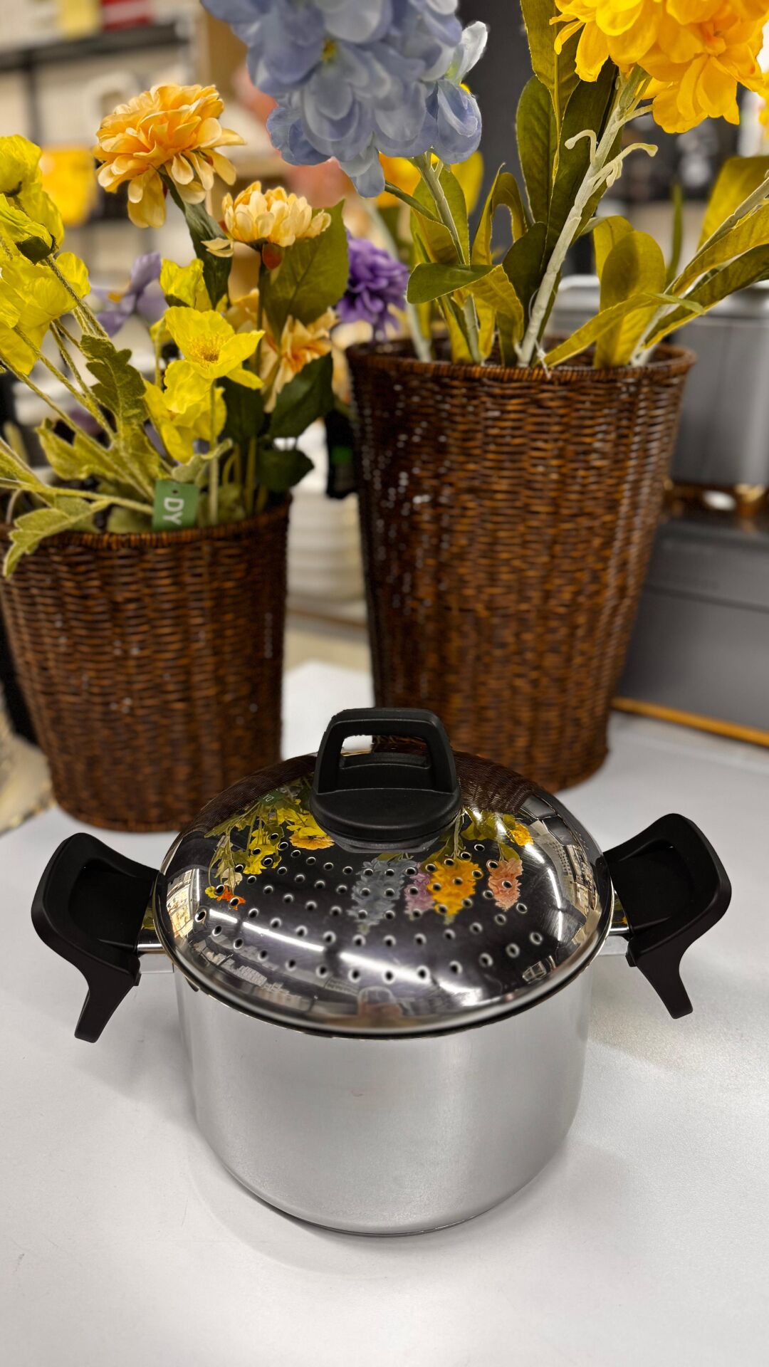 ÇELİK SÜZGEÇLİ TENCERE ( 20CM )